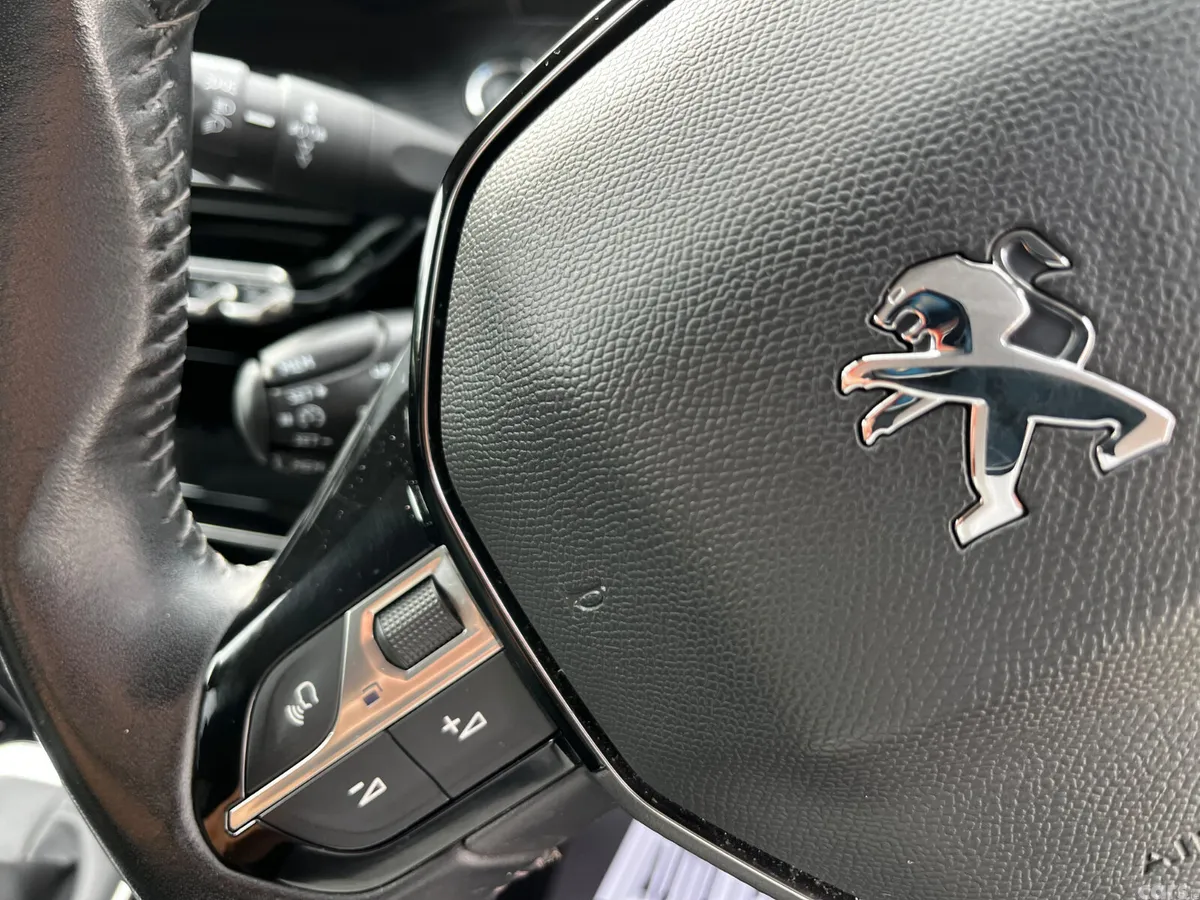 Peugeot 2008 SUV, Diesel, 2021, Black