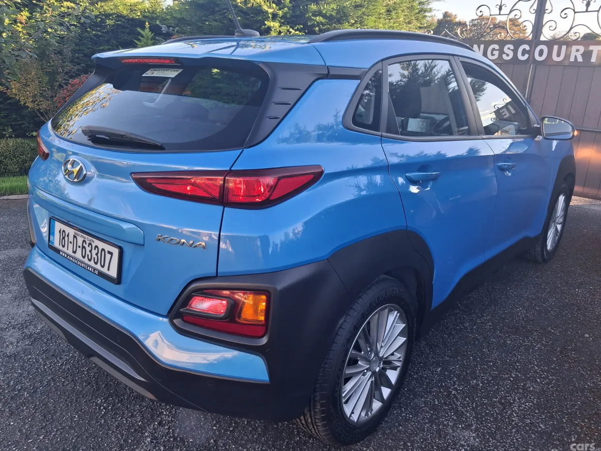 Hyundai KONA Hatchback, Petrol, 2018, Blue
