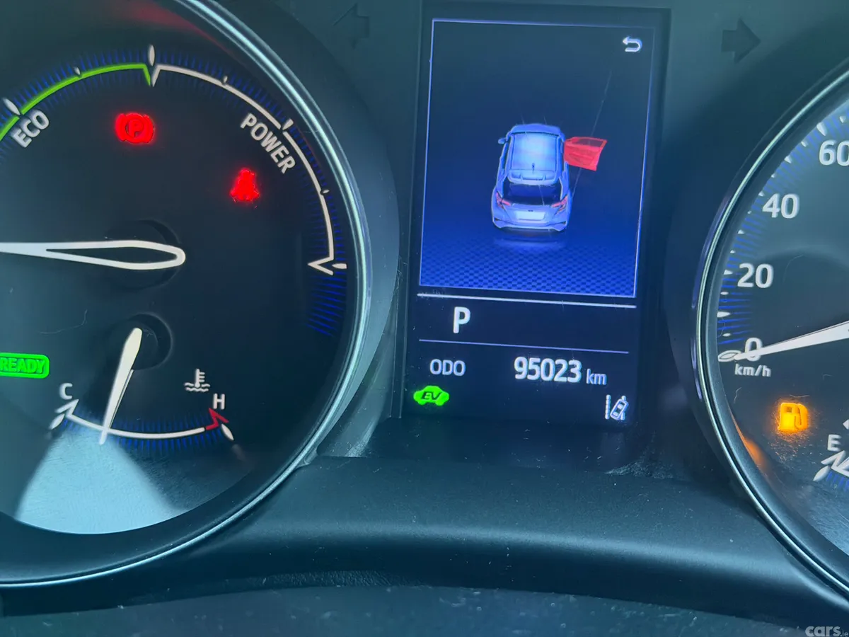 Toyota C-HR SUV, Petrol Hybrid, 2019, Green