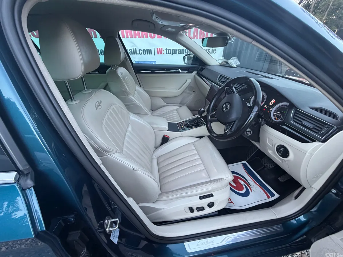 Skoda Superb Hatchback, Diesel, 2017, Blue