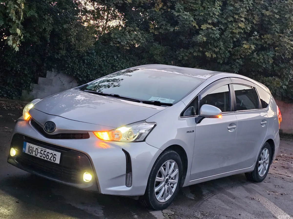 Toyota Prius Hatchback, Petrol Hybrid, 2018, Silver