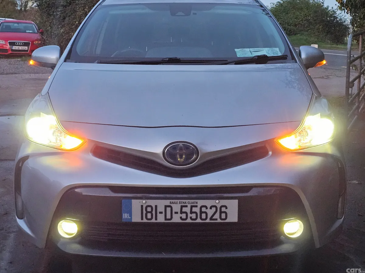 Toyota Prius Hatchback, Petrol Hybrid, 2018, Silver