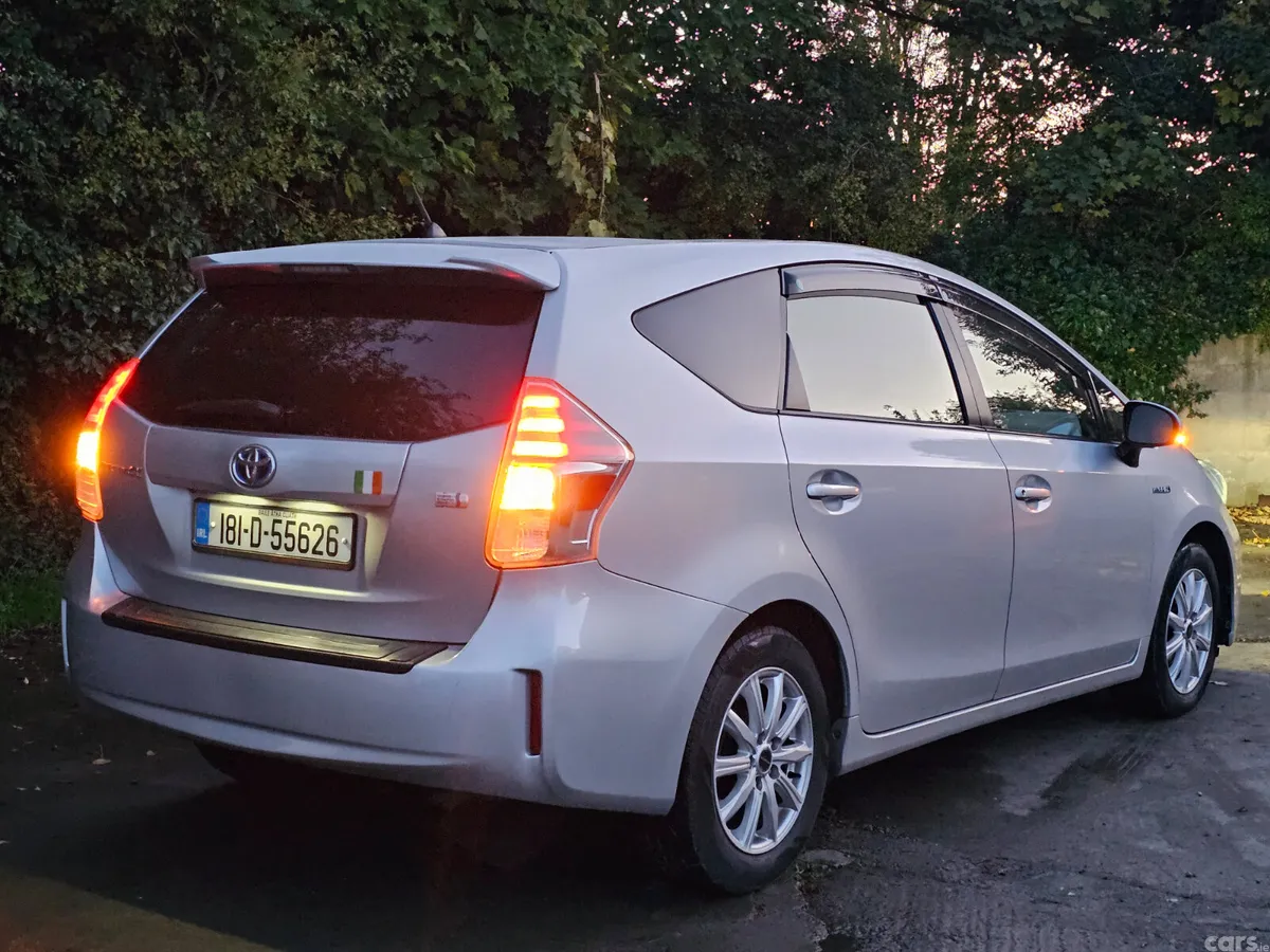 Toyota Prius Hatchback, Petrol Hybrid, 2018, Silver