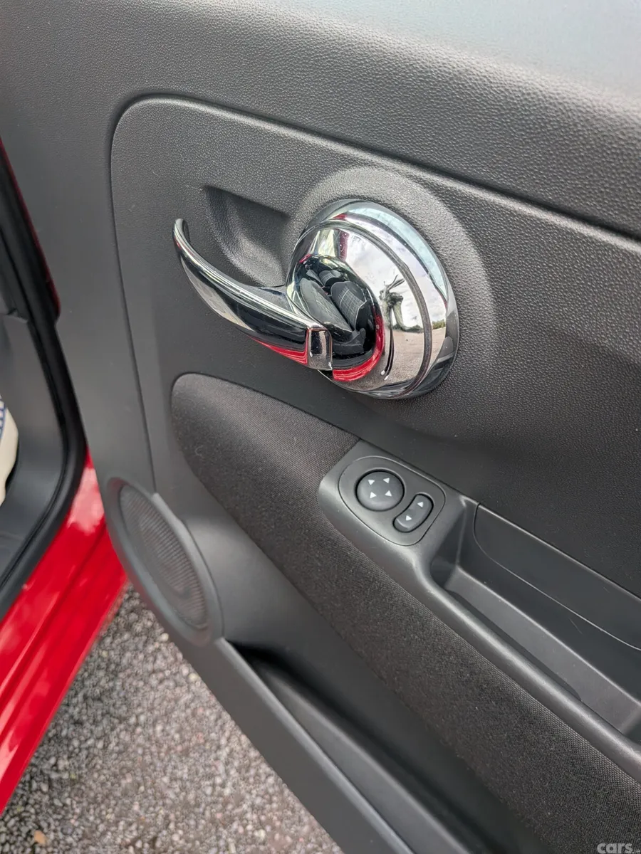Fiat 500 Hatchback, Petrol, 2016, Red