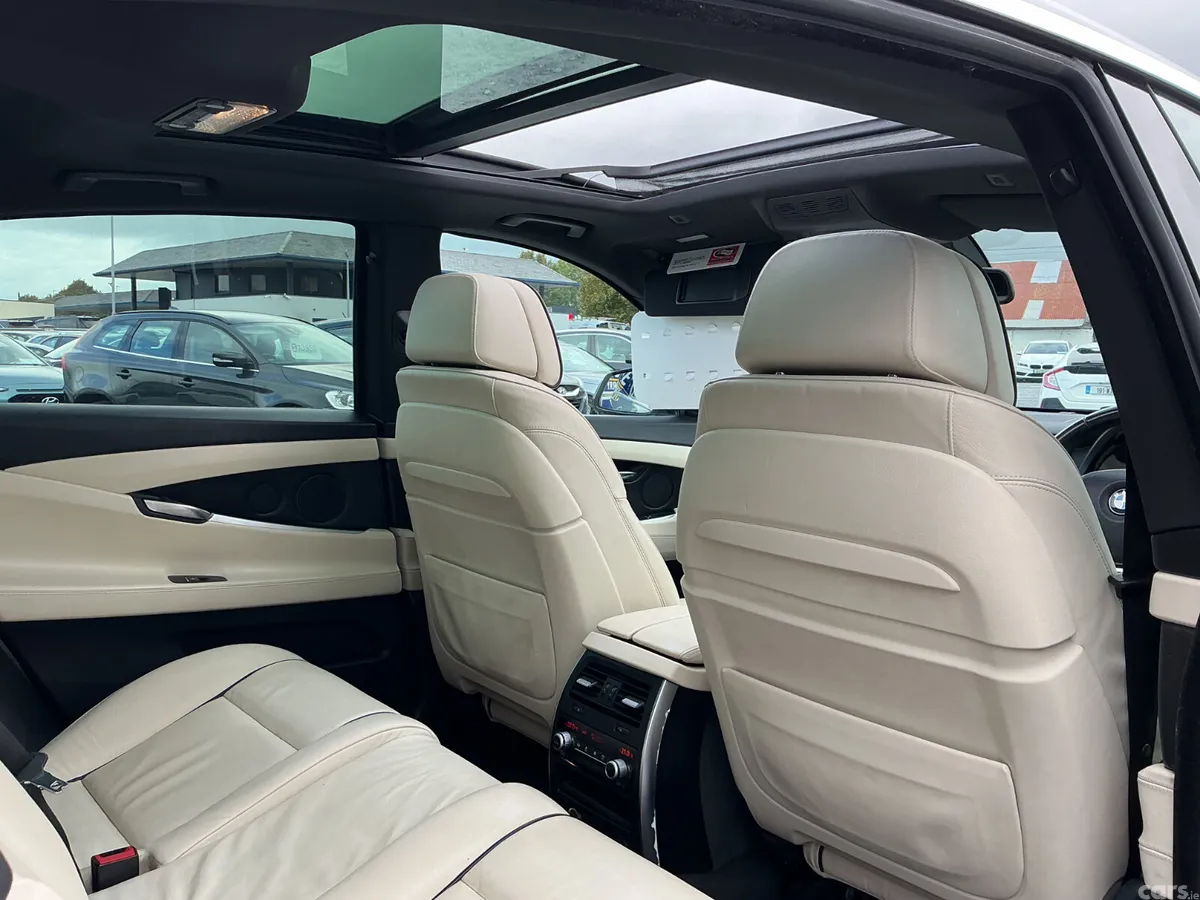 BMW 5-Series Hatchback, Diesel, 2014, Grey
