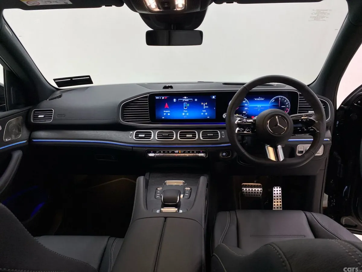 Mercedes-Benz GLE SUV, Diesel Plug-in Hybrid, 2026, Black