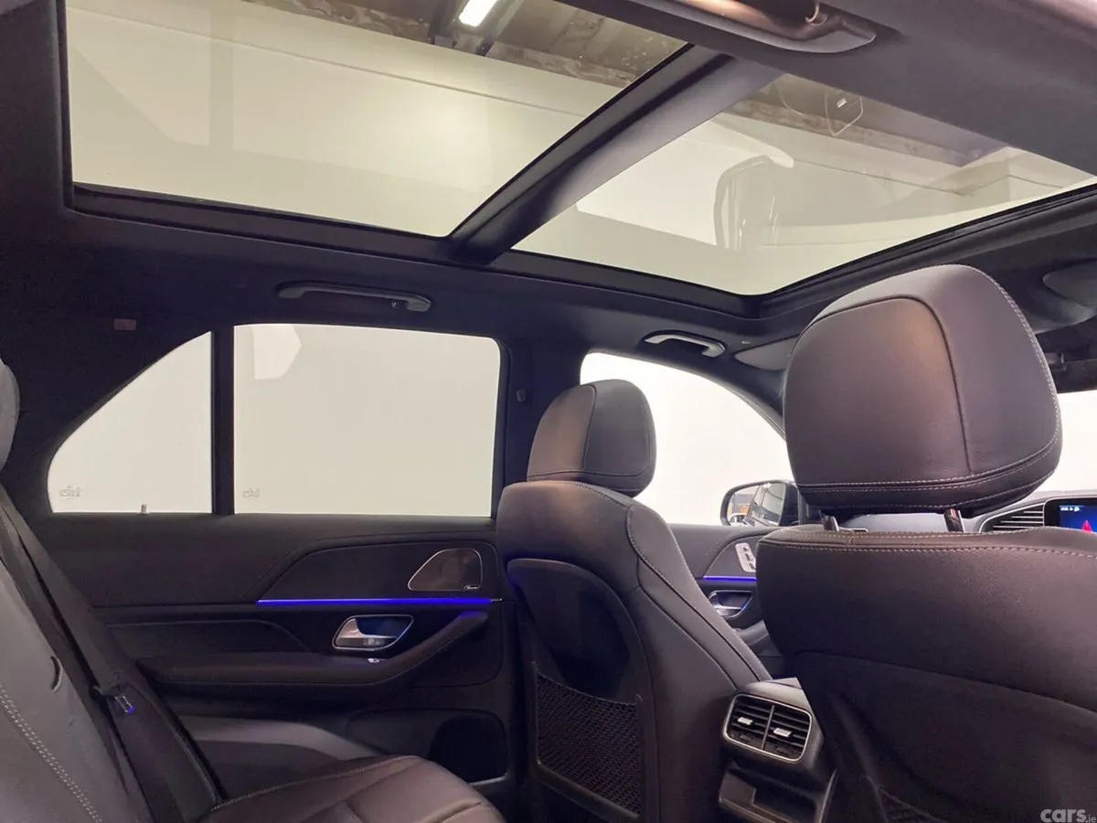 Mercedes-Benz GLE SUV, Diesel Plug-in Hybrid, 2026, Black