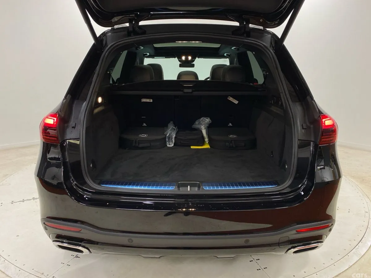 Mercedes-Benz GLE SUV, Diesel Plug-in Hybrid, 2026, Black