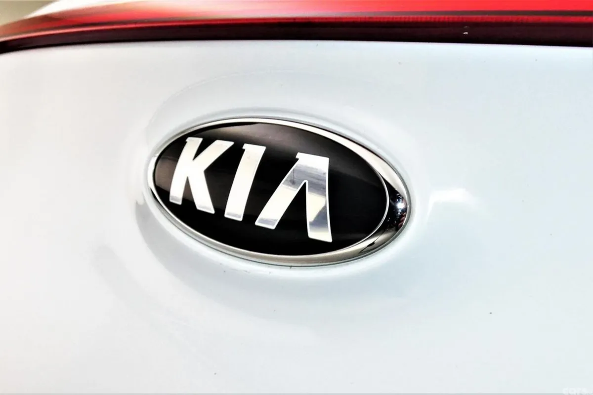 Kia Sportage SUV, Diesel, 2016, White