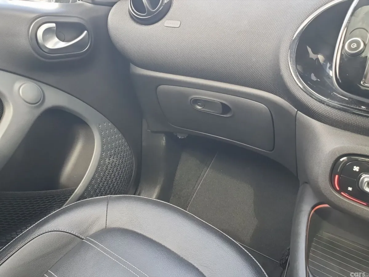Smart Forfour Hatchback, Electric, 2022, Black