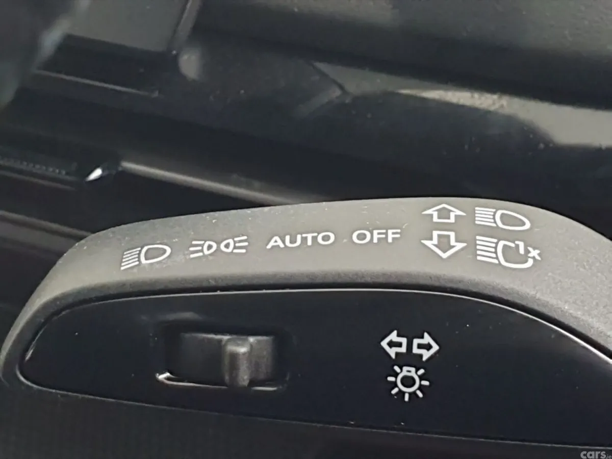 MG MG4 Hatchback, Electric, 2023, White