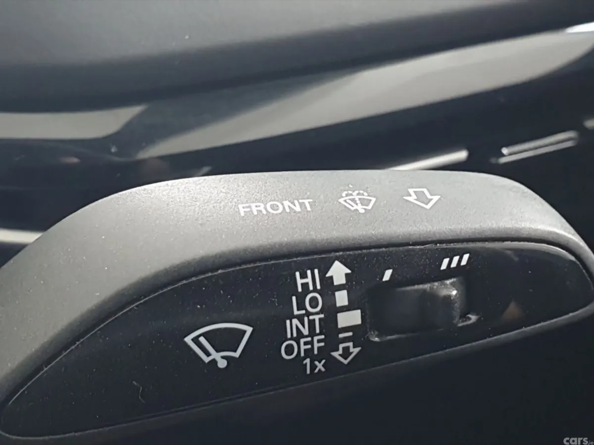 MG MG4 Hatchback, Electric, 2023, White