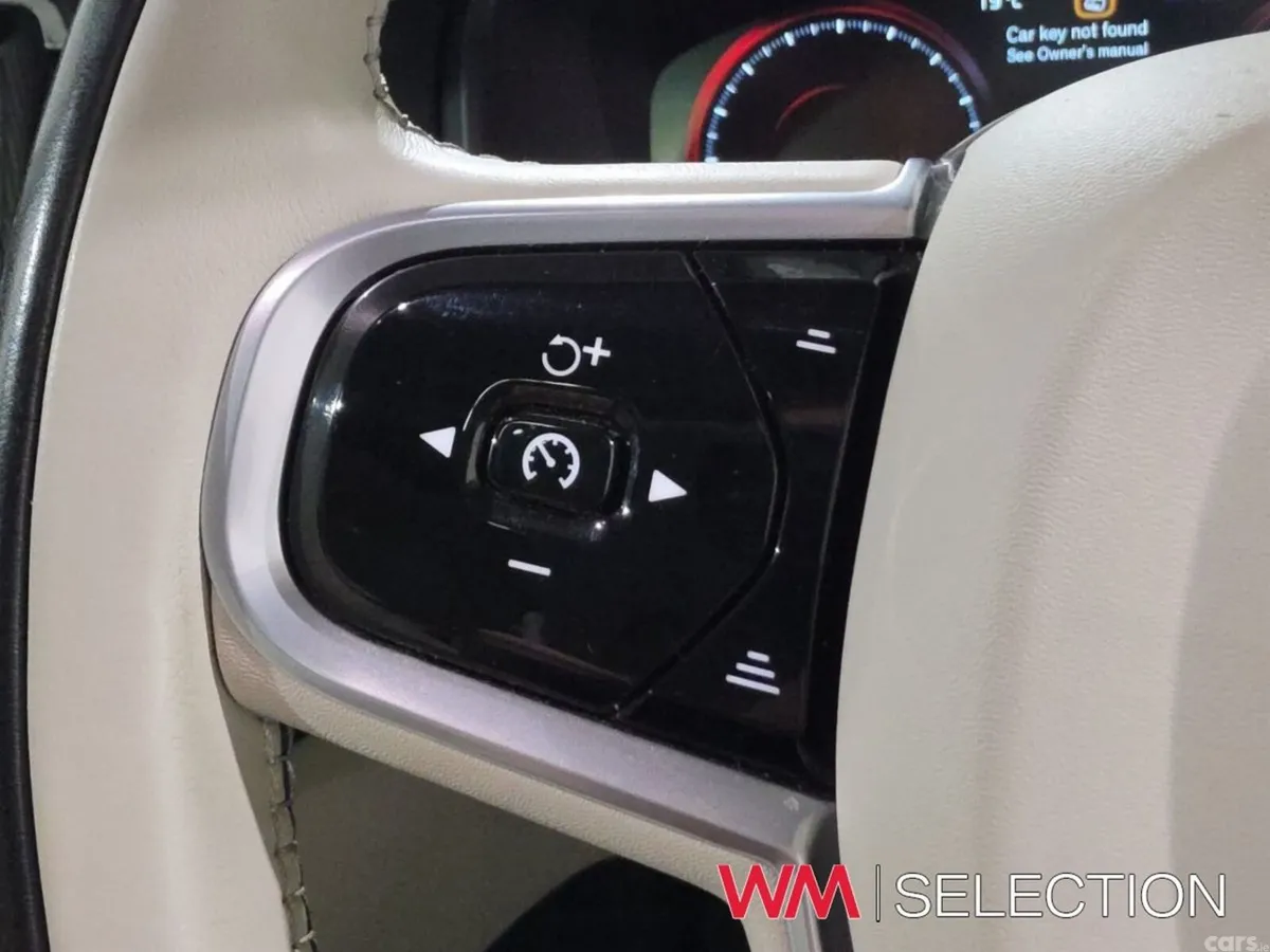 Volvo XC90 SUV, Petrol Plug-in Hybrid, 2022, Grey
