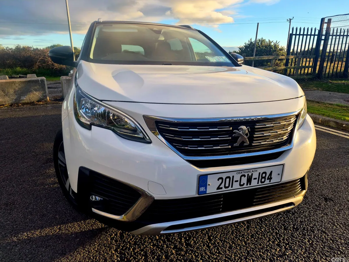 Peugeot 5008 MPV, Diesel, 2020, White