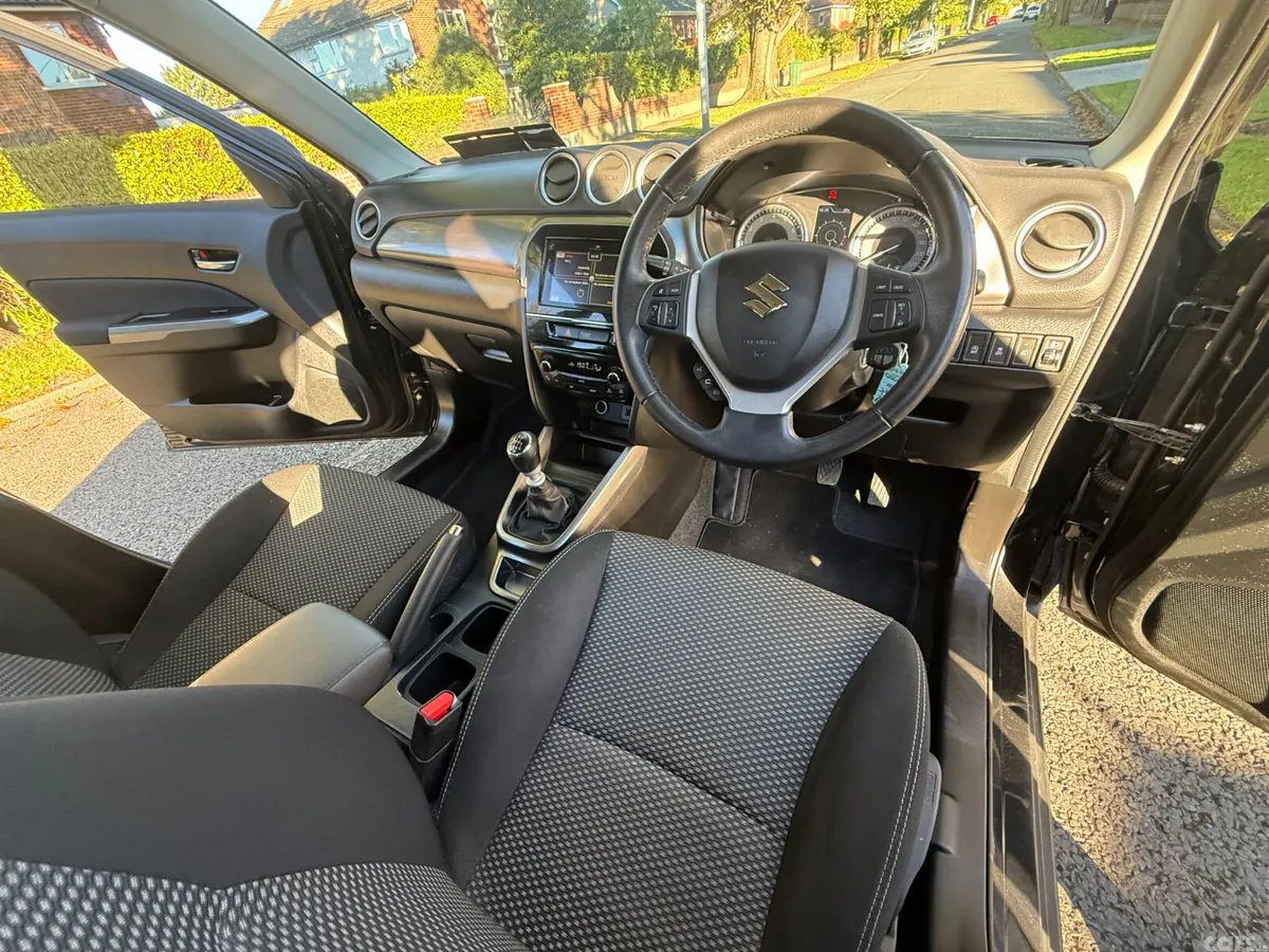 Suzuki Vitara SUV, Petrol, 2020, Black