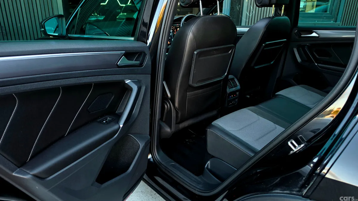 Volkswagen Tiguan SUV, Diesel, 2018, Black