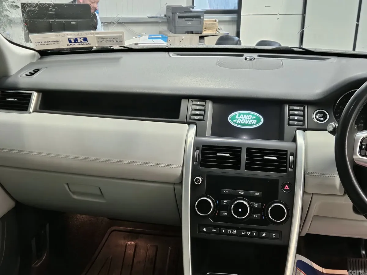 Land Rover Discovery Sport SUV, Diesel, 2019, Black
