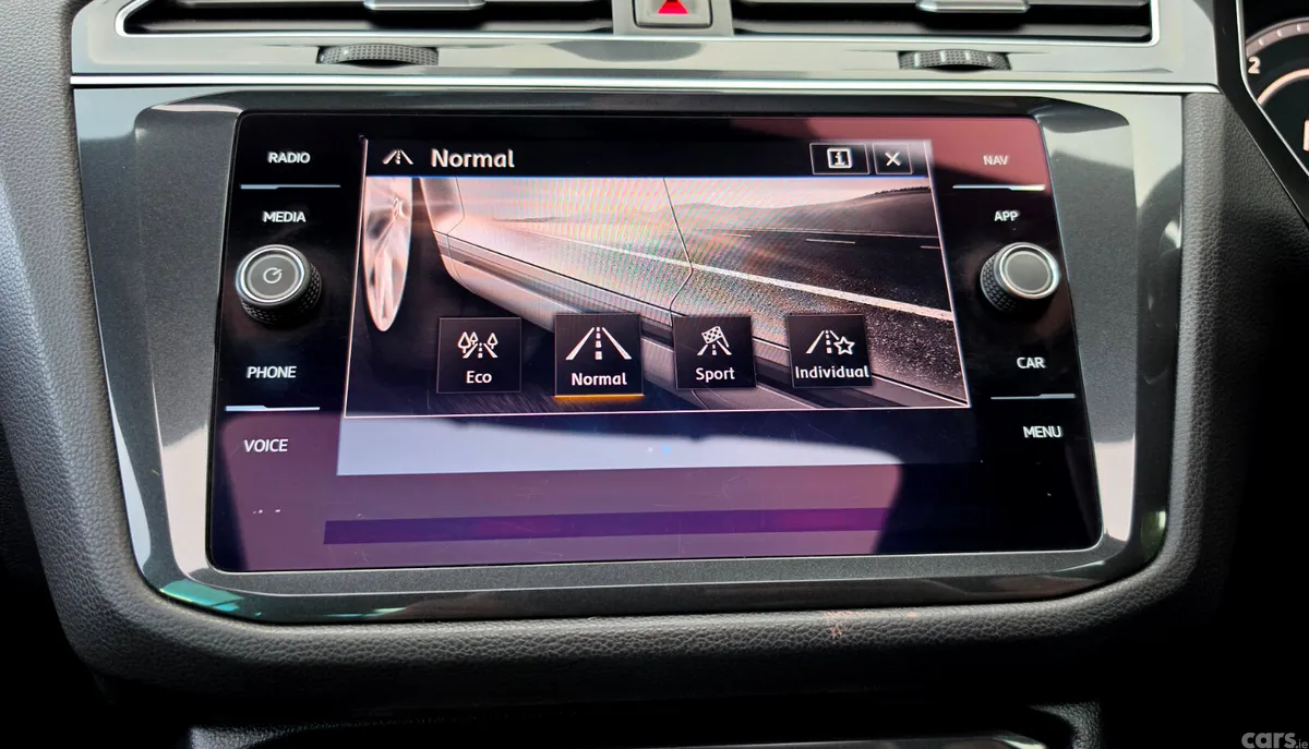 Volkswagen Tiguan SUV, Diesel, 2018, Black