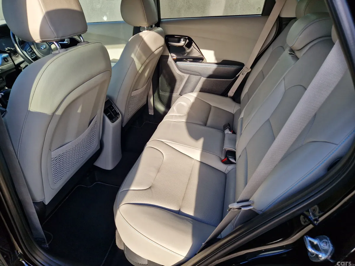 Kia Niro SUV, Petrol Plug-in Hybrid, 2021, Black