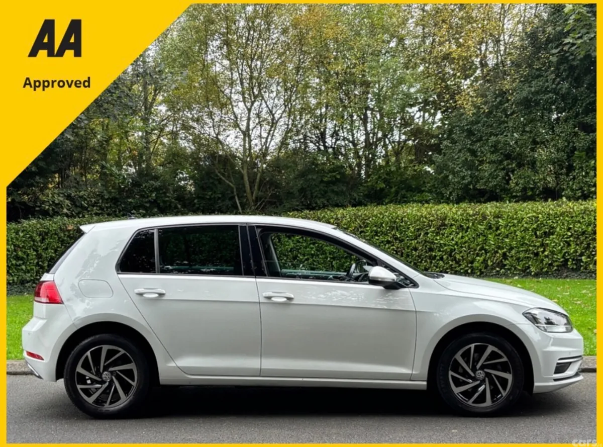 Volkswagen Golf Hatchback, Diesel, 2019, White