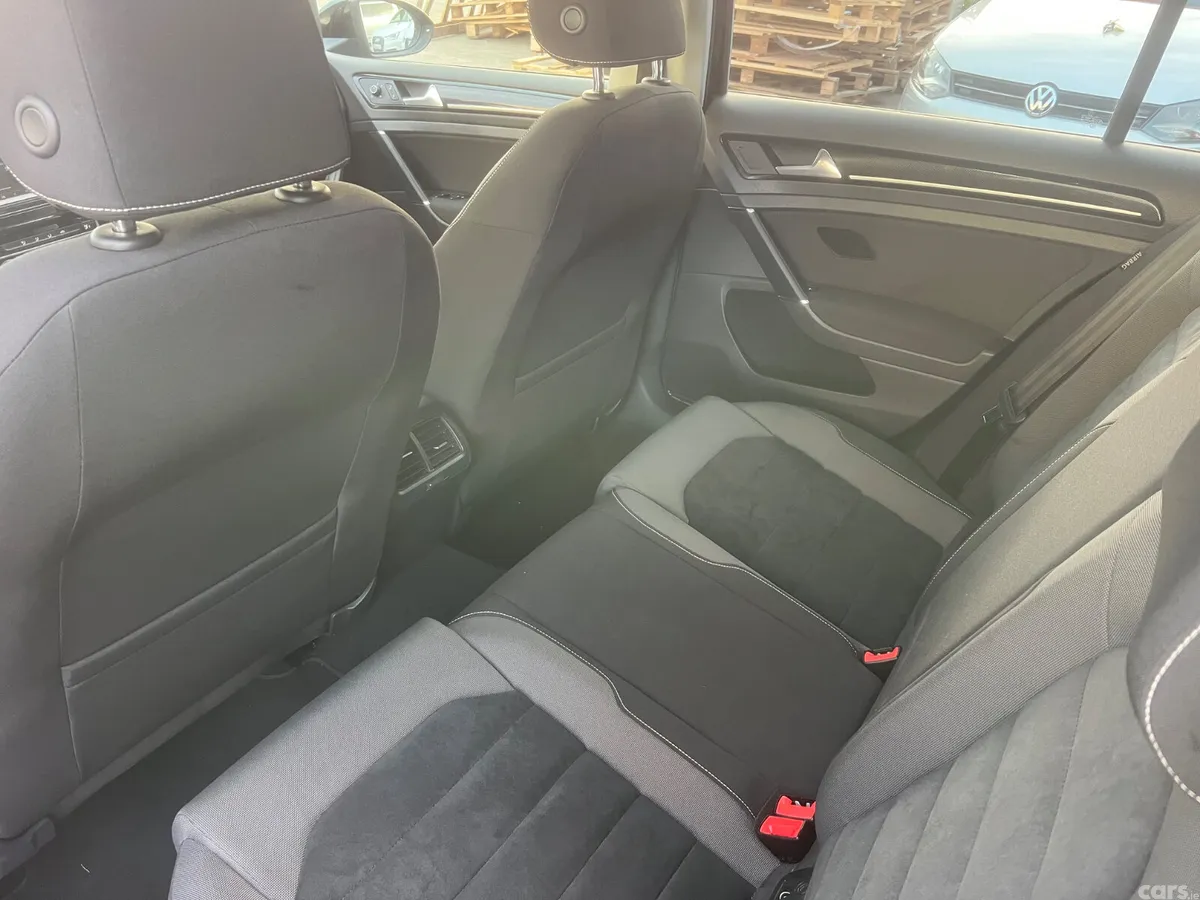 Volkswagen Golf Hatchback, Petrol, 2013, Black