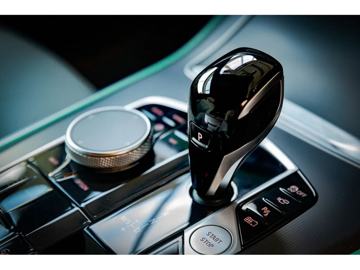 BMW X5 Estate, Petrol Plug-in Hybrid, 2023, Blue