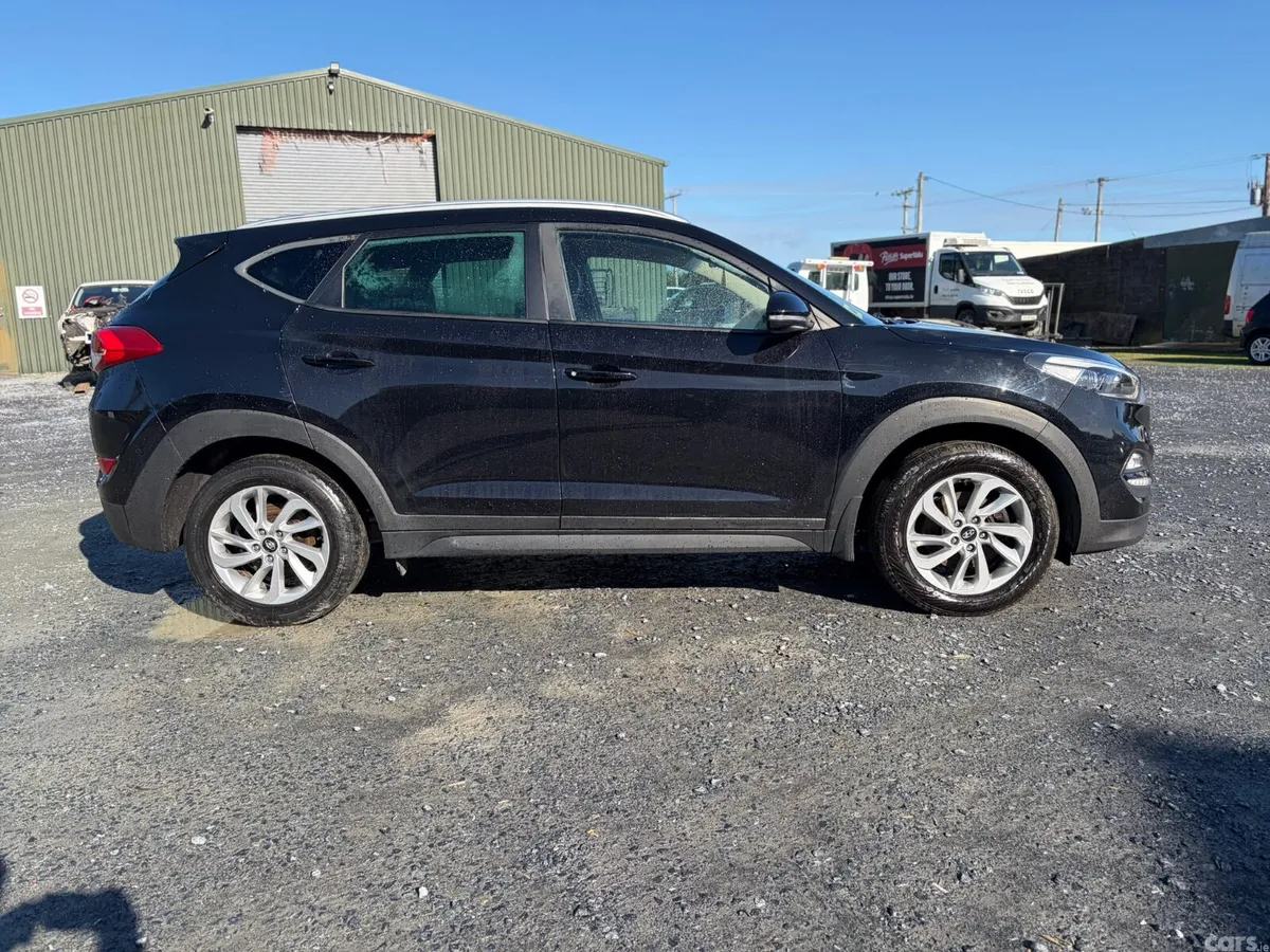 Hyundai Tucson SUV, Diesel, 2017, Black
