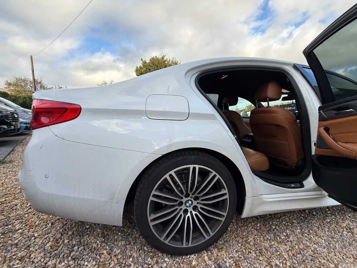 BMW 5-Series Saloon, Diesel, 2019, White