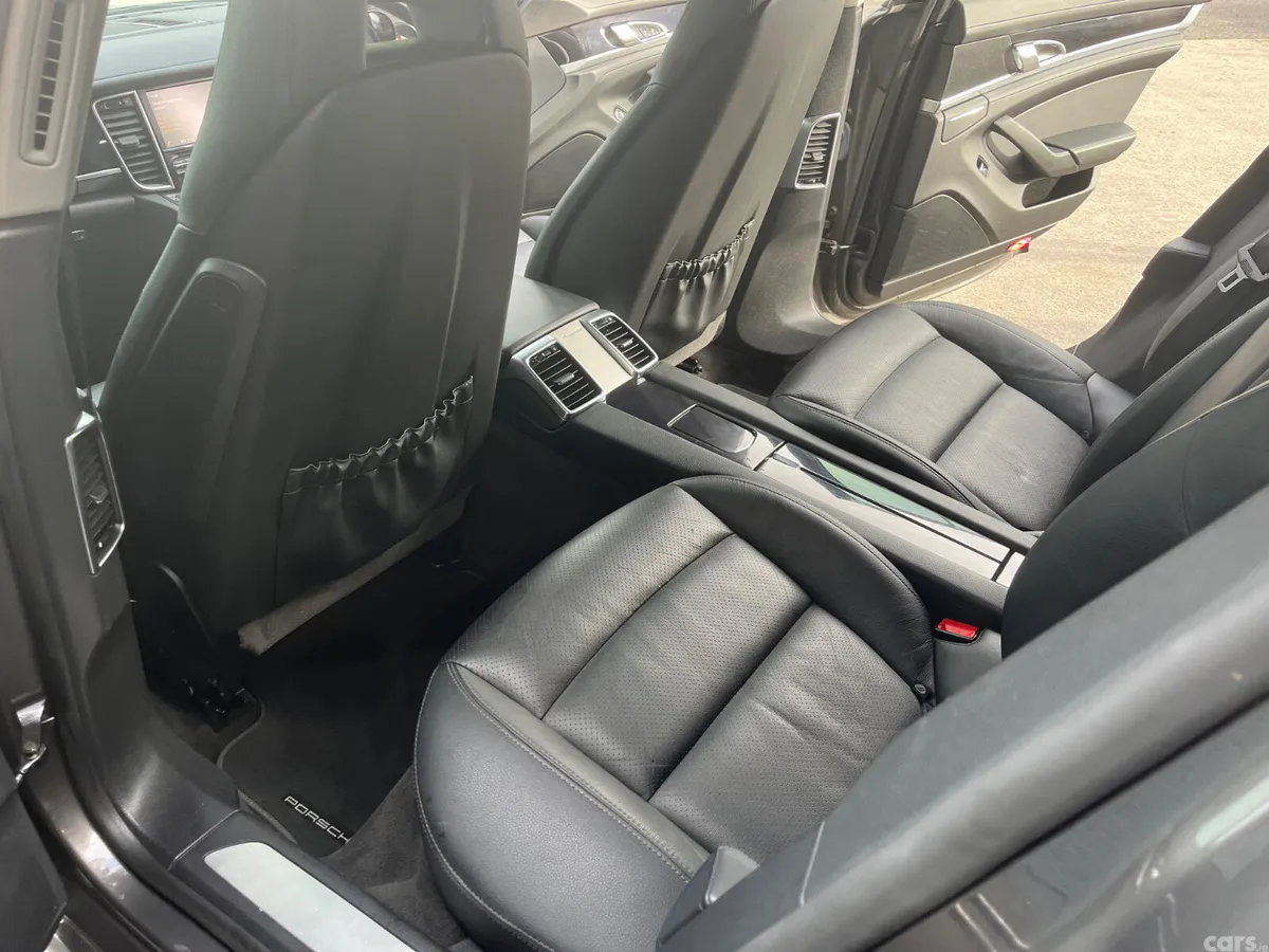 Porsche Panamera Hatchback, Diesel, 2015, Grey
