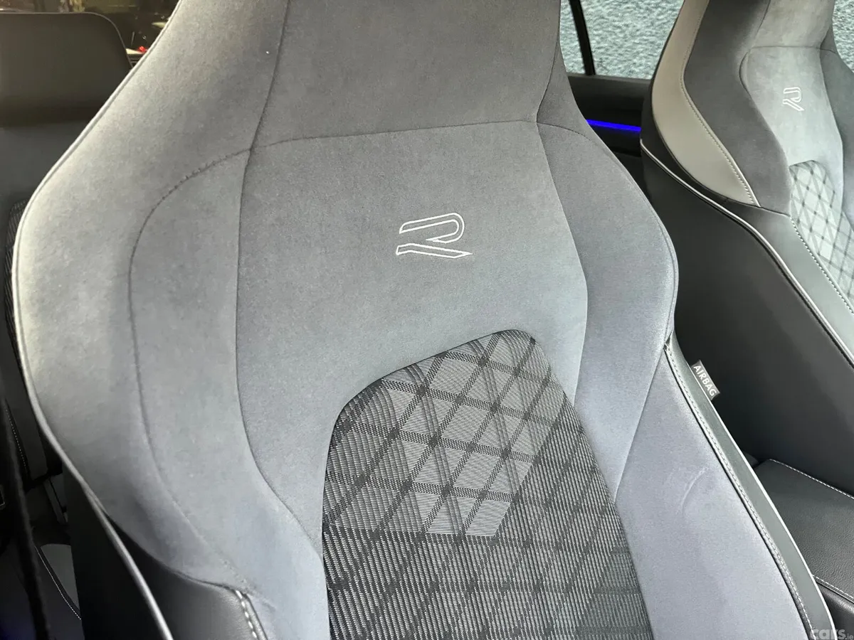 Volkswagen Golf Estate, Diesel, 2024, Grey