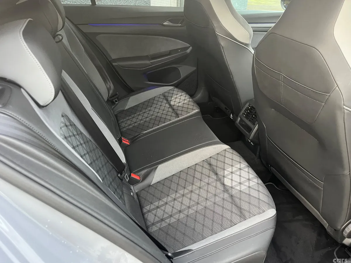 Volkswagen Golf Estate, Diesel, 2024, Grey