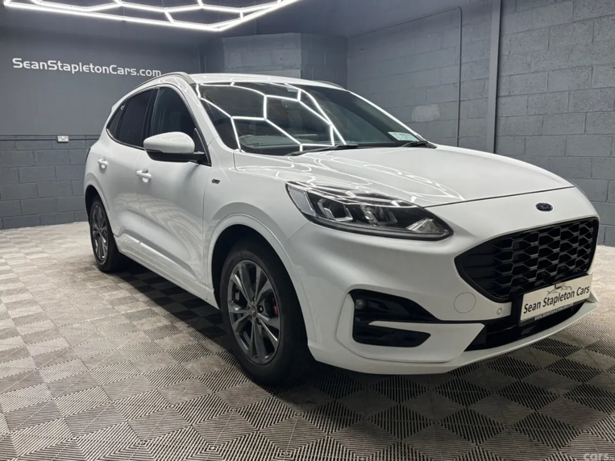 Ford Kuga MPV, Diesel, 2021, White