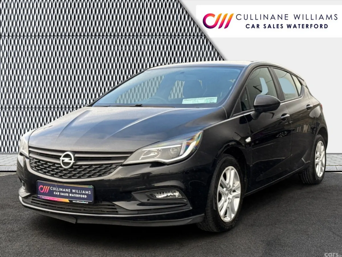 Opel Astra Hatchback, Diesel, 2018, Black