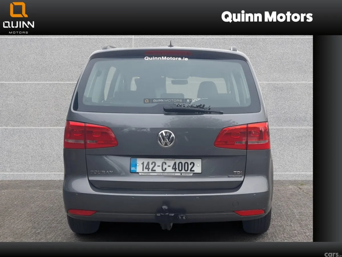 Volkswagen Touran MPV, Diesel, 2014, Grey