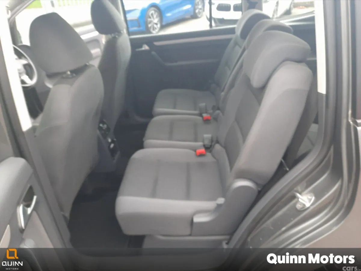 Volkswagen Touran MPV, Diesel, 2014, Grey