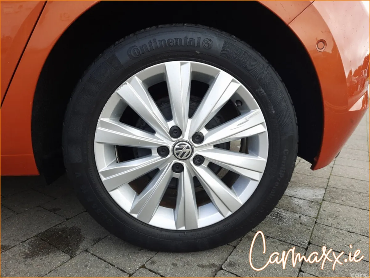 Volkswagen Polo Hatchback, Petrol, 2020, Orange