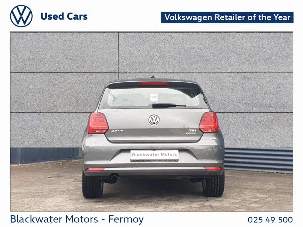 Volkswagen Polo Hatchback, Petrol, 2017, Grey