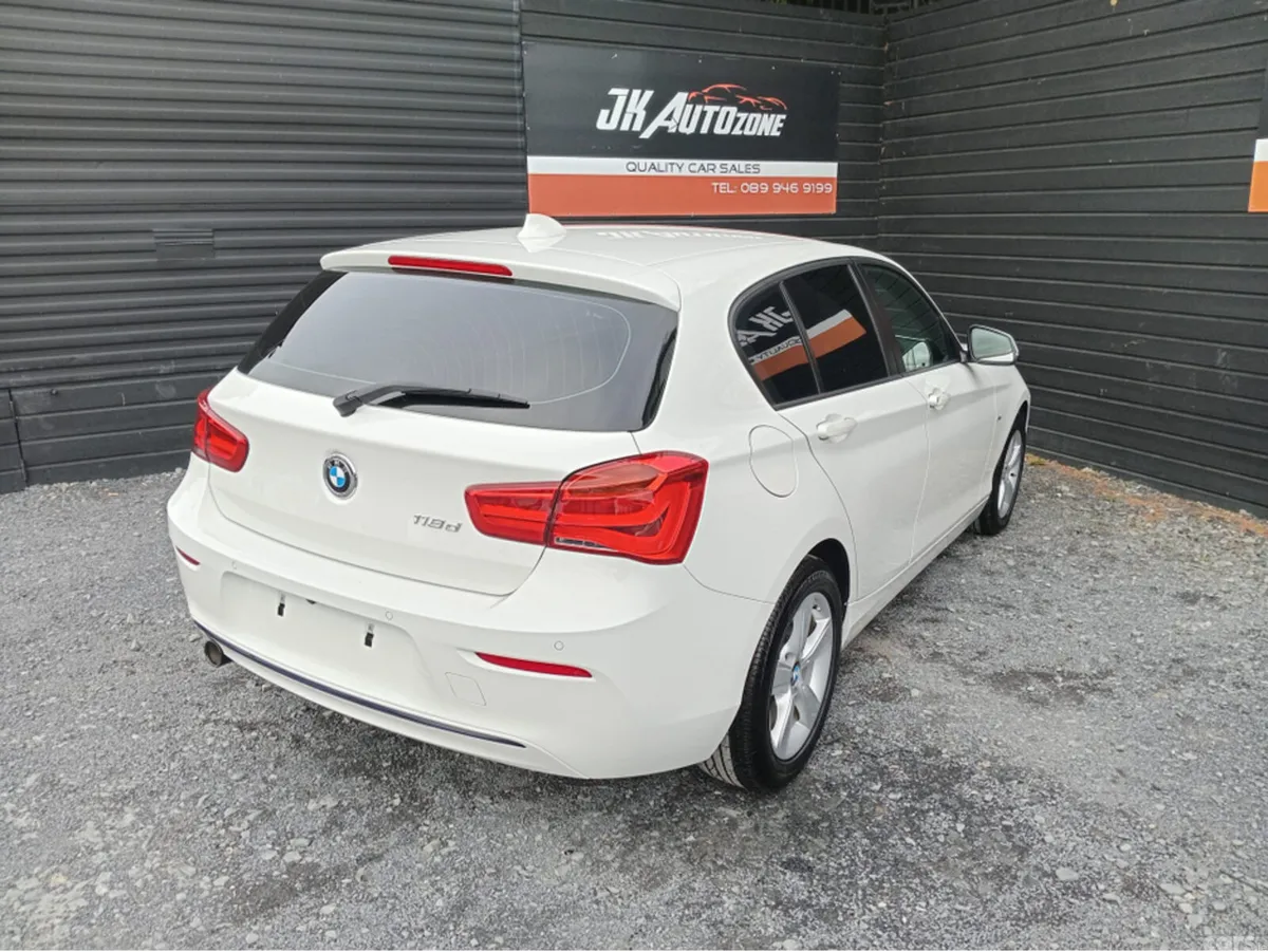 BMW 1-Series Hatchback, Diesel, 2016, White