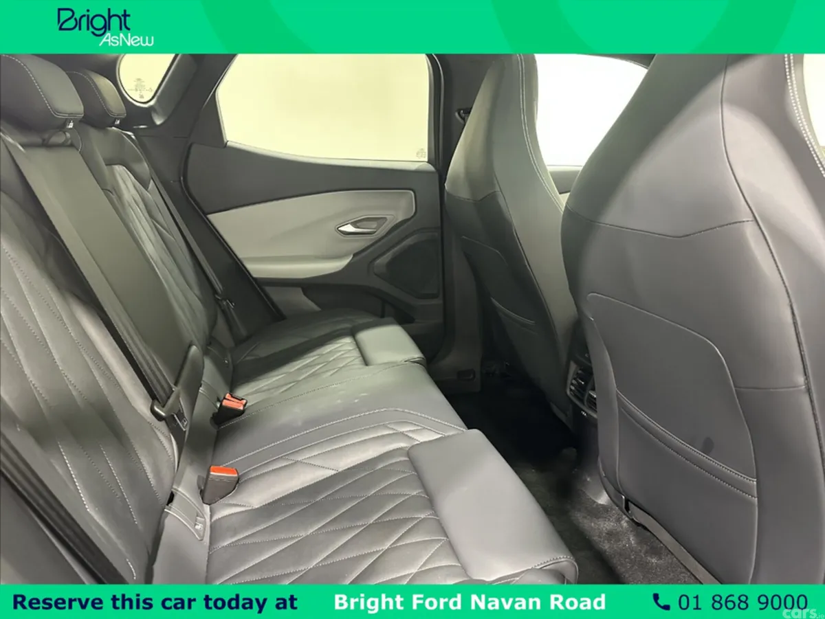 Ford Capri MPV, Electric, 2026, Grey