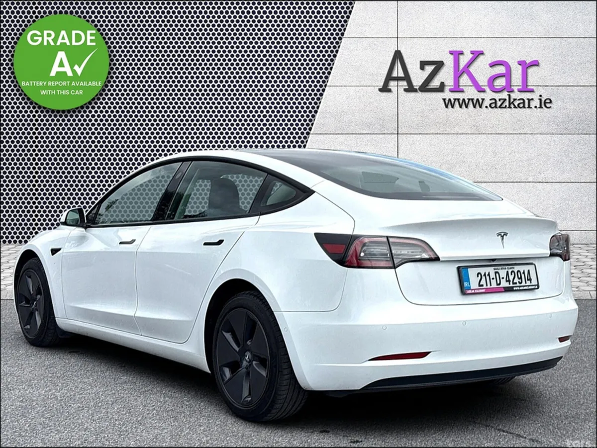 Tesla Model 3 Saloon, Electric, 2021, White