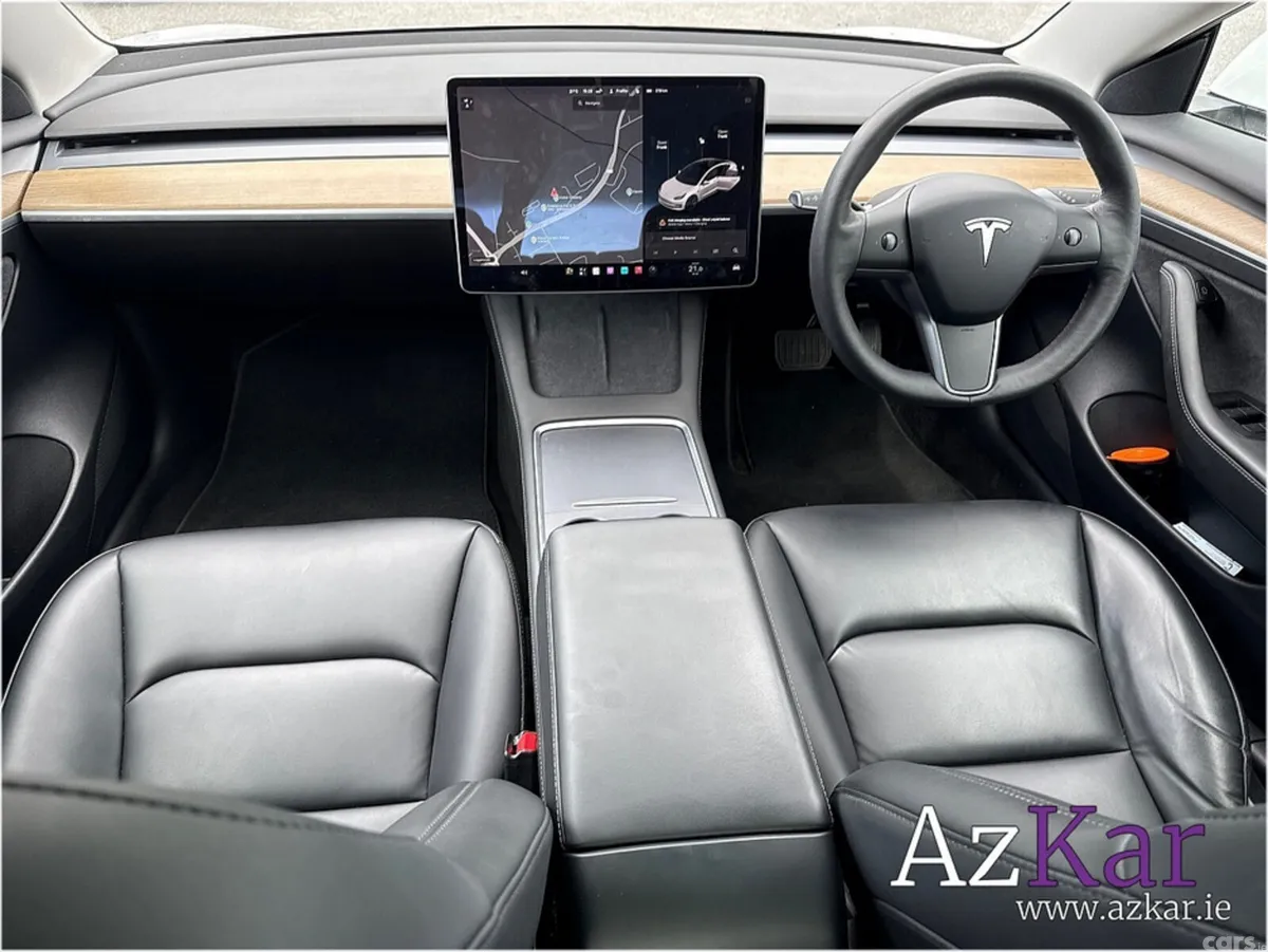 Tesla Model 3 Saloon, Electric, 2021, White