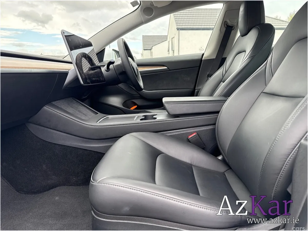 Tesla Model 3 Saloon, Electric, 2021, White