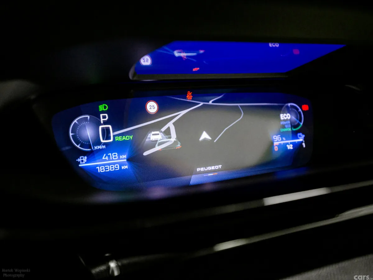 Peugeot 308 Hatchback, Electric, 2024, Green