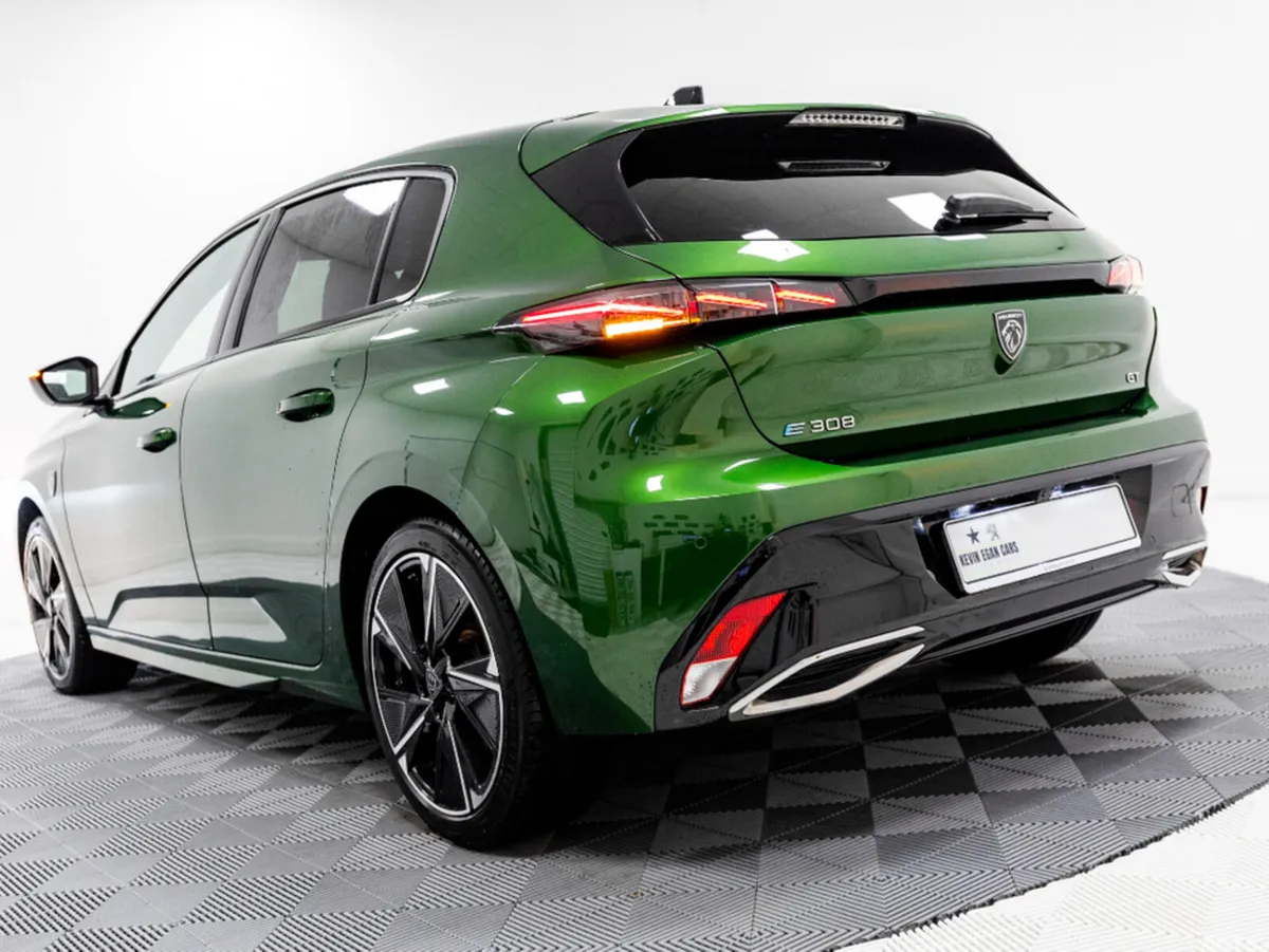 Peugeot 308 Hatchback, Electric, 2024, Green