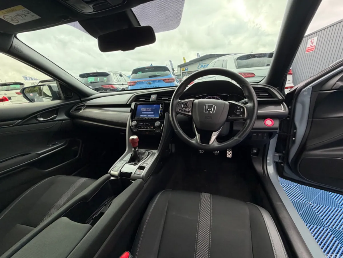 Honda Civic Hatchback, Petrol, 2020, Grey