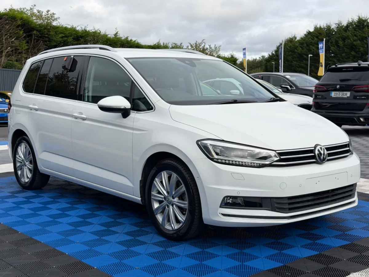 Volkswagen Touran MPV, Diesel, 2019, White