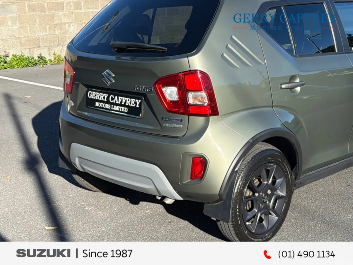 Suzuki Ignis Hatchback, Petrol, 2024, Green