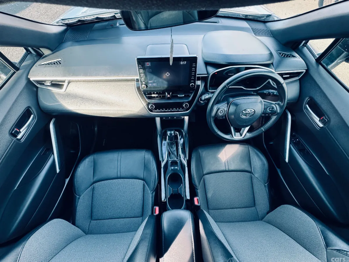 Toyota Corolla Cross SUV, Petrol Hybrid, 2023, Silver