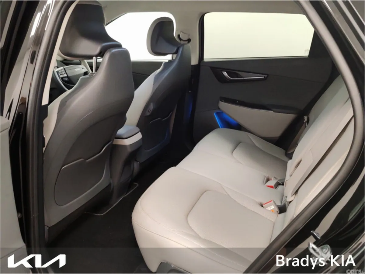 Kia EV6 MPV, Electric, 2026, Black