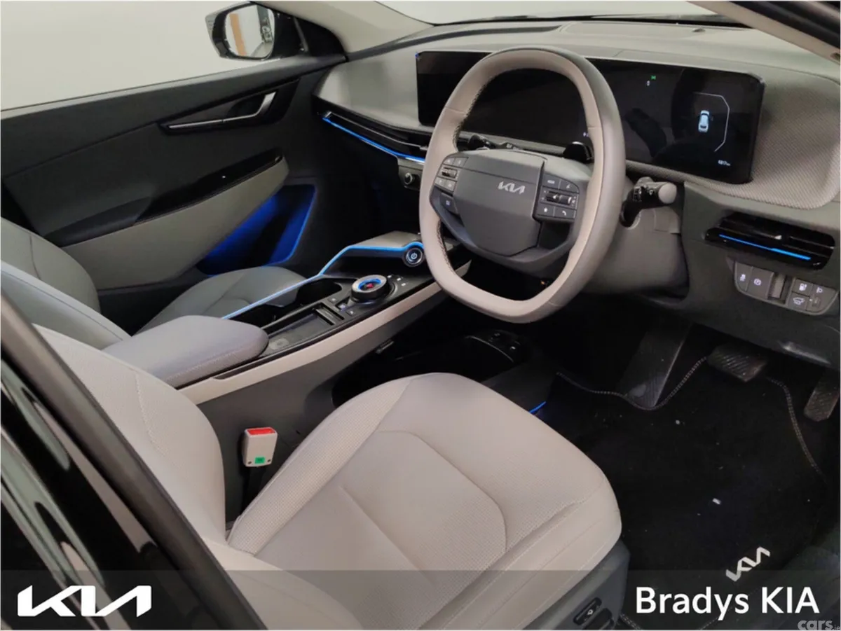 Kia EV6 MPV, Electric, 2026, Black